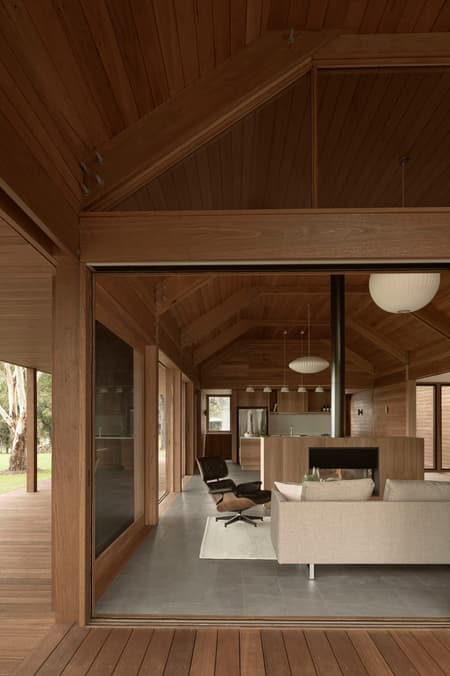 Main Ridge House